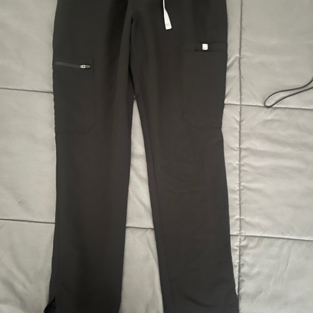 Women’s scrub pants